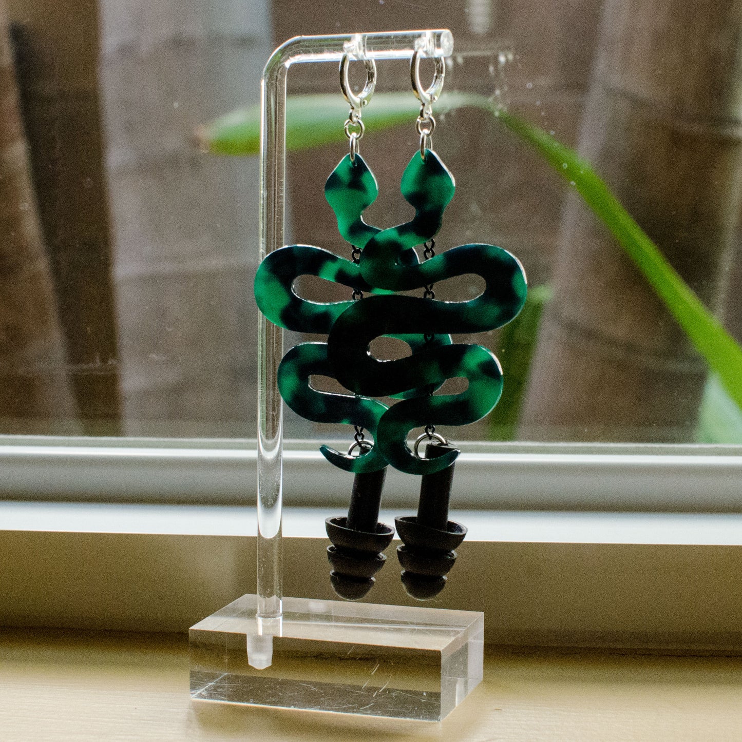 Snake comcert Earplug earrings